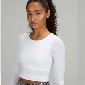 Lululemon Ebb to Street Long Sleeve
White size 10